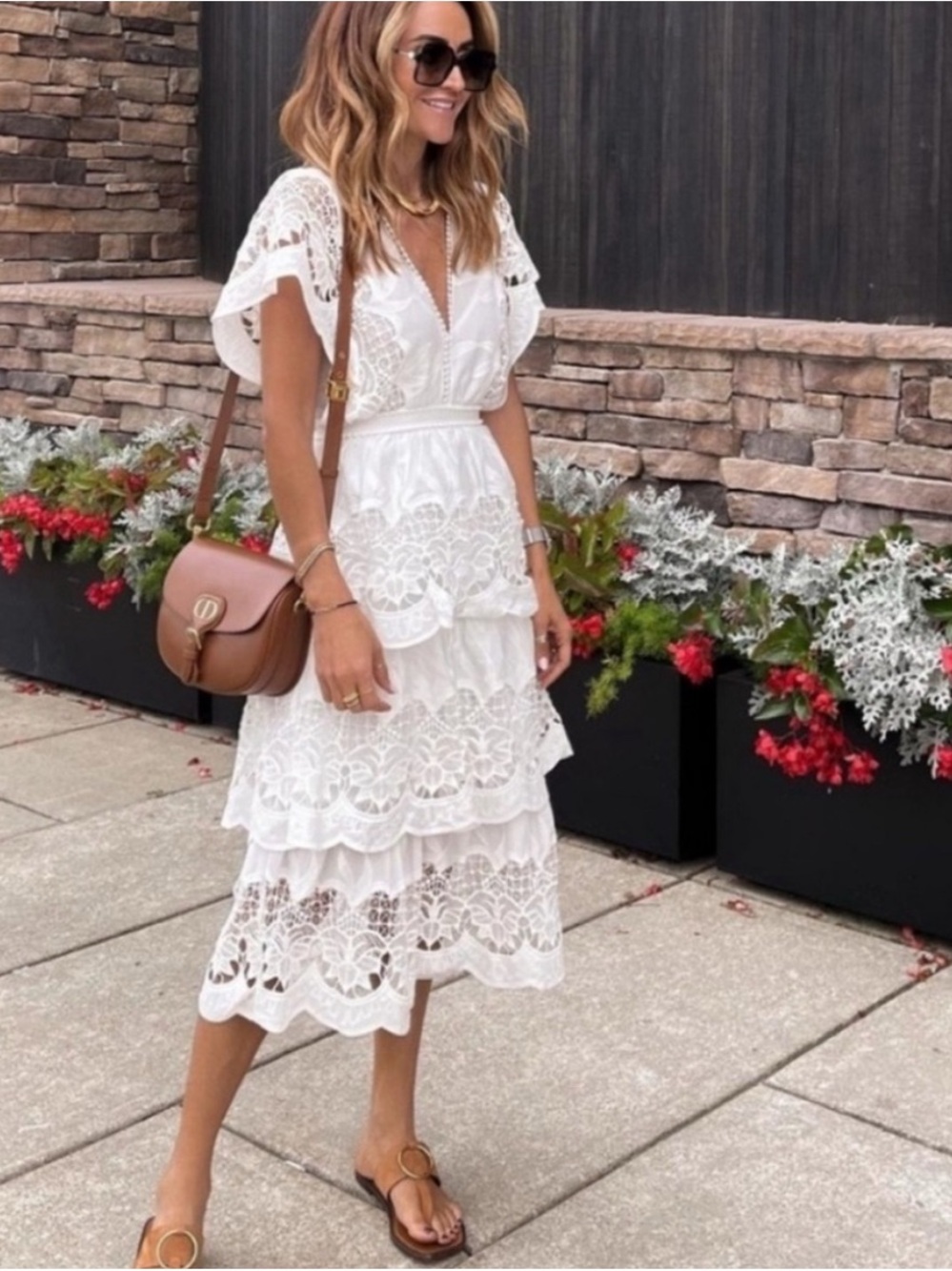 FARM Rio White Lace Tiered Midi Dress with V-Neck